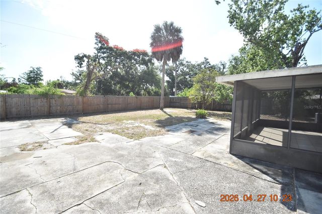 3667 SUGARCREEK DRIVE, Tampa, FL 33619