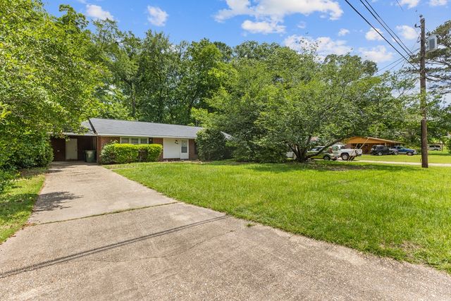 946 Woodburn Drive, Columbus, GA 31907