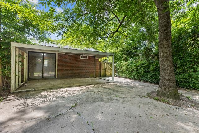 946 Woodburn Drive, Columbus, GA 31907