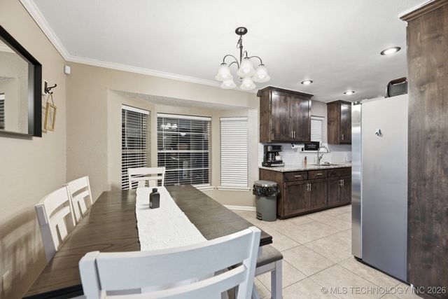 31919 E 61st Street S, Broken Arrow, OK 74014