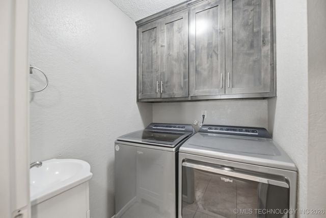 31919 E 61st Street S, Broken Arrow, OK 74014