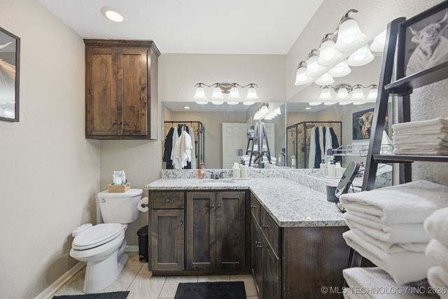 31919 E 61st Street S, Broken Arrow, OK 74014