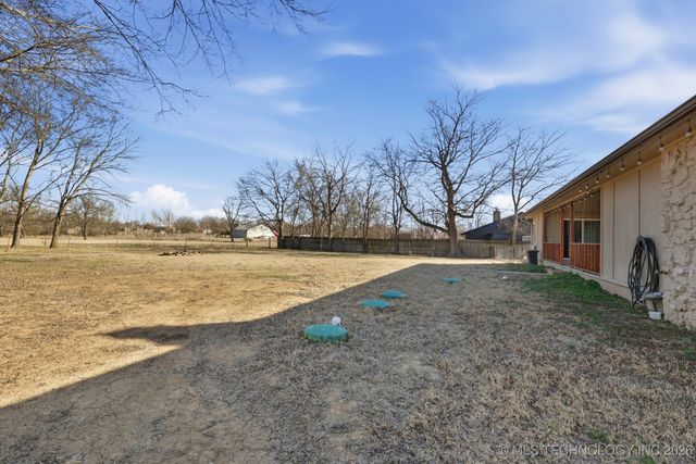 31919 E 61st Street S, Broken Arrow, OK 74014