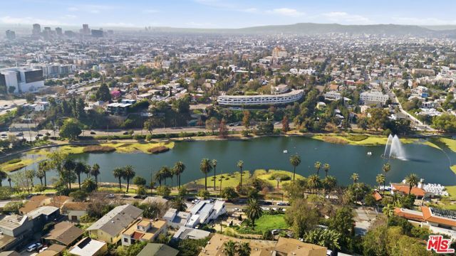 734 Echo Park Avenue, Los Angeles, CA 90026