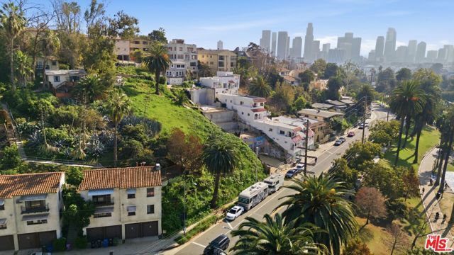 734 Echo Park Avenue, Los Angeles, CA 90026