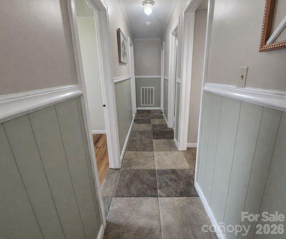 906 N Flint Street, Lincolnton, NC 28092