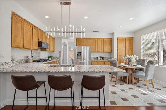 28996 Garnet Canyon Drive, Saugus, CA 91390