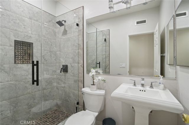 28996 Garnet Canyon Drive, Saugus, CA 91390