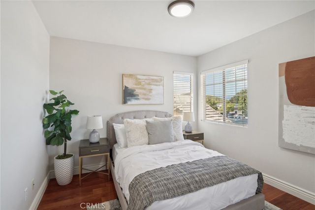 28996 Garnet Canyon Drive, Saugus, CA 91390