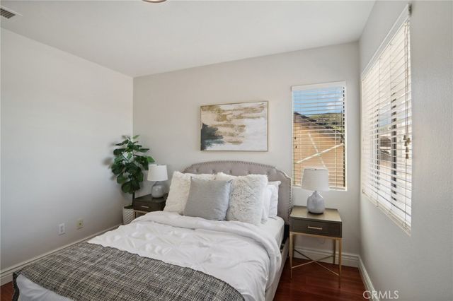 28996 Garnet Canyon Drive, Saugus, CA 91390