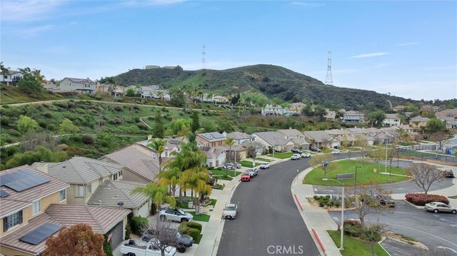 28996 Garnet Canyon Drive, Saugus, CA 91390