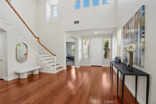 28996 Garnet Canyon Drive, Saugus, CA 91390