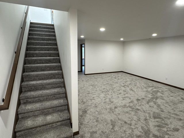 2010 14th STREET S, La Crosse, WI 54601