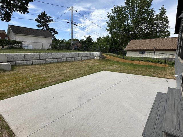 2010 14th STREET S, La Crosse, WI 54601