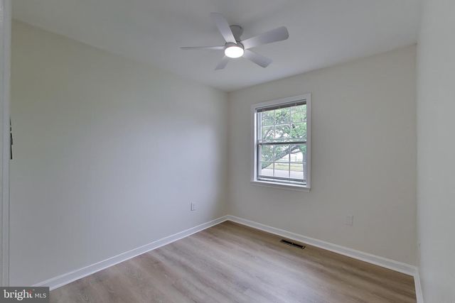 1242 CEDARCLIFF DR, Glen Burnie, MD 21060