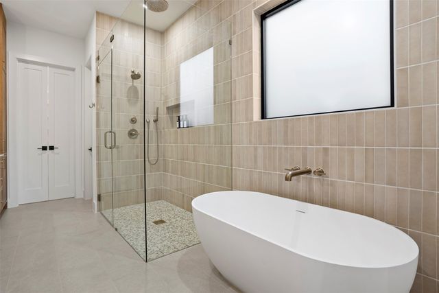 8922 San Benito Way, Dallas, TX 75218
