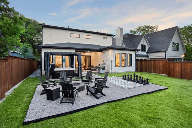 8922 San Benito Way, Dallas, TX 75218