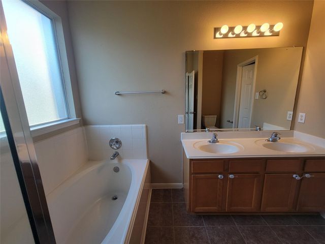 4238 Barossa Valley Lane, Katy, TX 77449