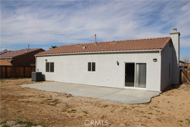 14995 Hopland, Victorville, CA 92394