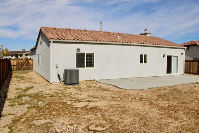 14995 Hopland, Victorville, CA 92394
