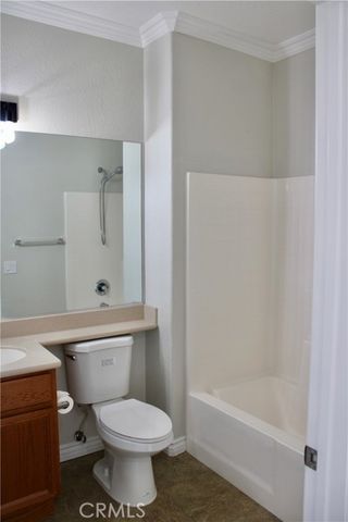 14995 Hopland, Victorville, CA 92394