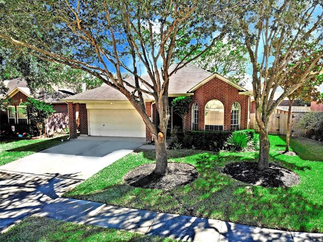 1611 Winston Homestead Drive, Richmond, TX 77406
