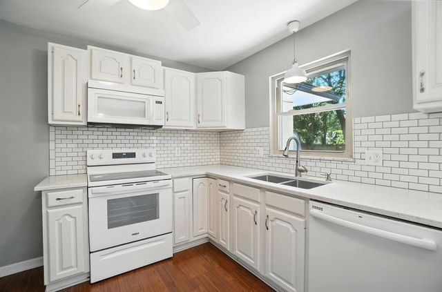 2688 Woodley Road, Columbus, OH 43231