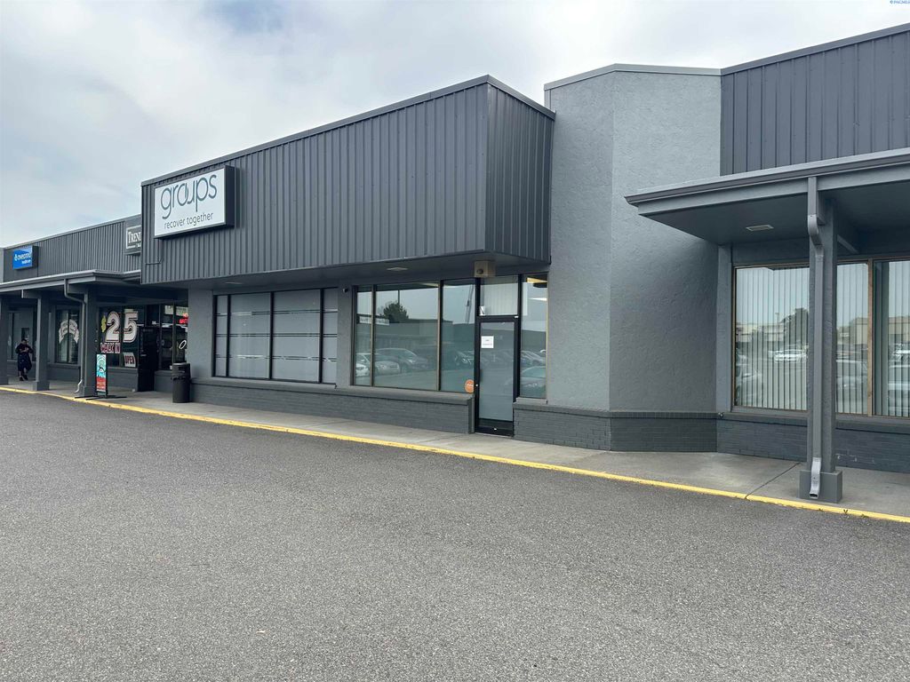 3180 W Clearwater Ave Ste N, Kennewick, WA 99336