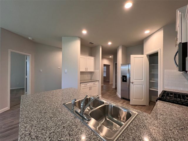 733 Prairie Clover Trail, Fort Worth, TX 76131