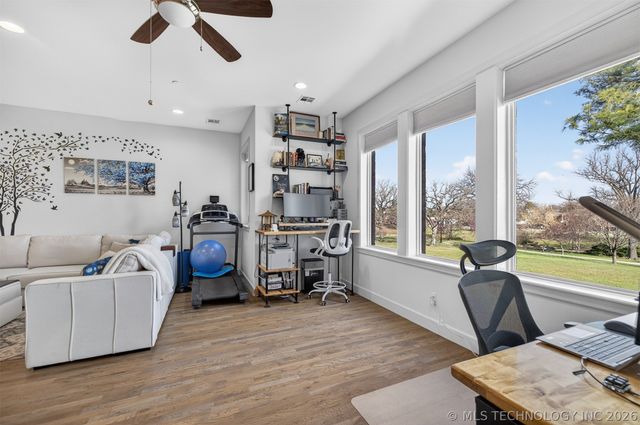 1129 E 7th Street B13, Tulsa, OK 74120