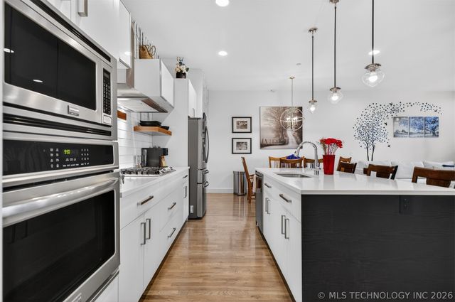 1129 E 7th Street B13, Tulsa, OK 74120