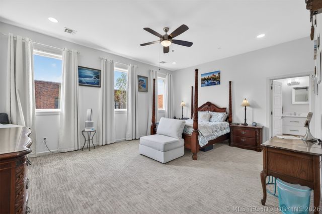 1129 E 7th Street B13, Tulsa, OK 74120