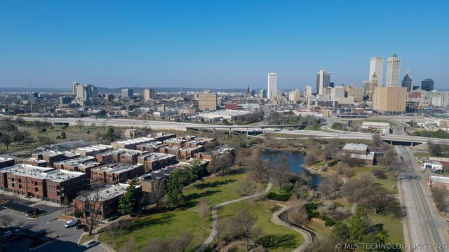 1129 E 7th Street B13, Tulsa, OK 74120