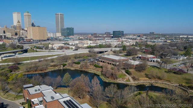 1129 E 7th Street B13, Tulsa, OK 74120