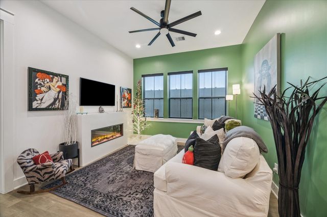 4617 Feagan Street, Houston, TX 77007