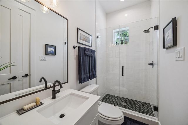 4617 Feagan Street, Houston, TX 77007