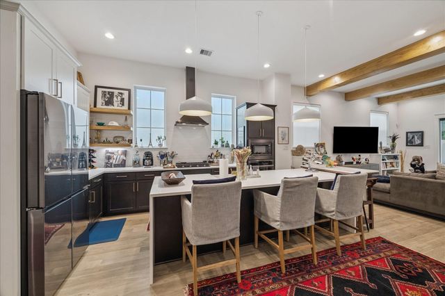 4617 Feagan Street, Houston, TX 77007