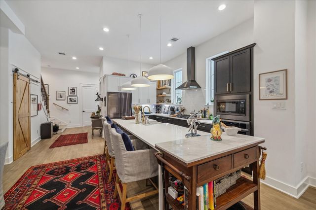 4617 Feagan Street, Houston, TX 77007