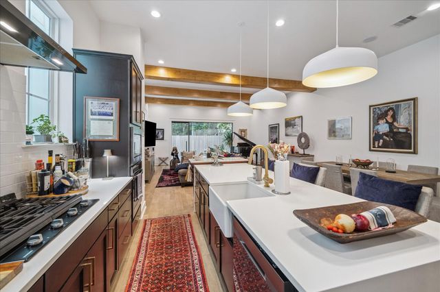 4617 Feagan Street, Houston, TX 77007