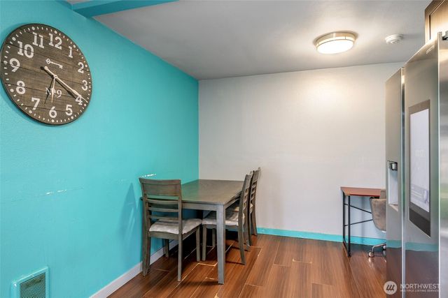 6655 E Portland Avenue, Tacoma, WA 98404