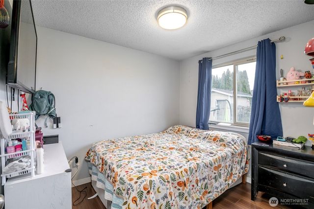 6655 E Portland Avenue, Tacoma, WA 98404