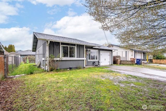 6655 E Portland Avenue, Tacoma, WA 98404