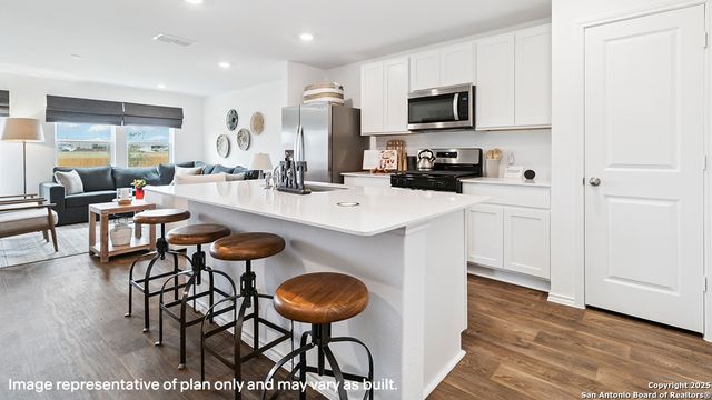 5938 Cinnabar Corner, San Antonio, TX 78222