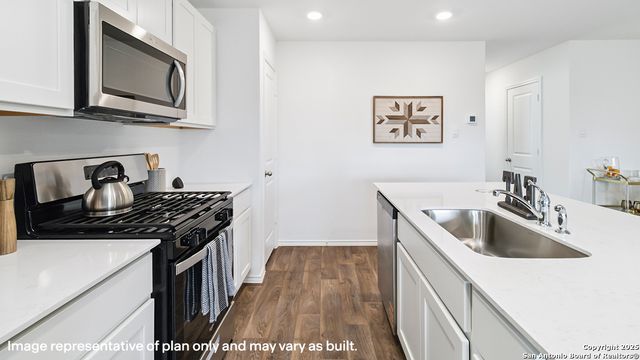 5938 Cinnabar Corner, San Antonio, TX 78222