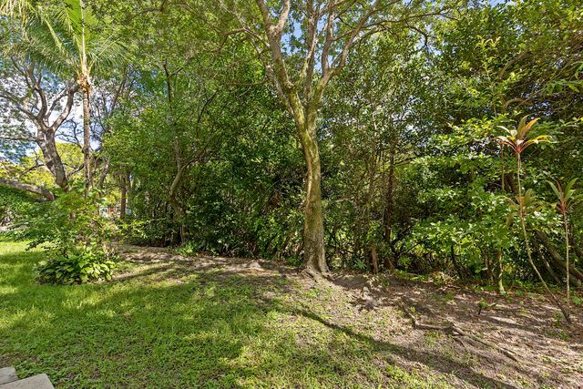 4776 Lago Vista Drive, Coconut Creek, FL 33073