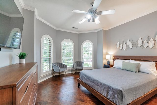 8311 Shoregrove Drive, Houston, TX 77346
