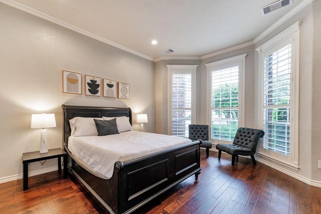 8311 Shoregrove Drive, Houston, TX 77346