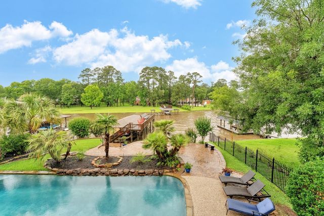 8311 Shoregrove Drive, Houston, TX 77346