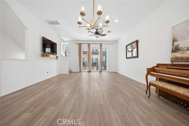 27060 Deer Way, Valencia (santa Clarita), CA 91381