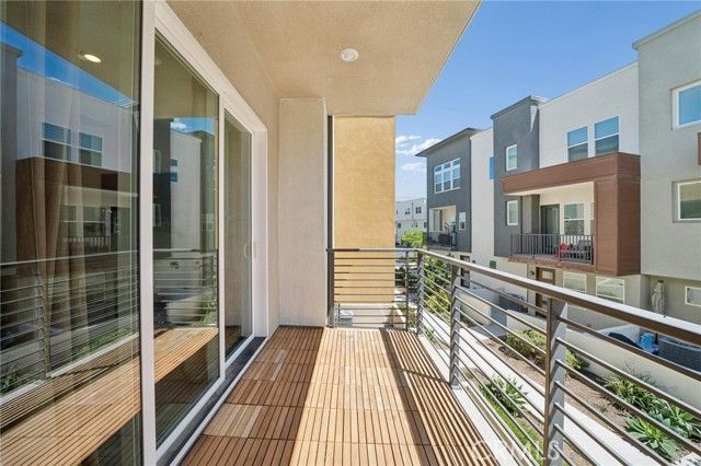 27060 Deer Way, Valencia (santa Clarita), CA 91381